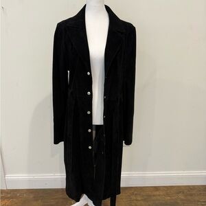 Vintage Arden B 100% suede leather black trench coat 
Size Large